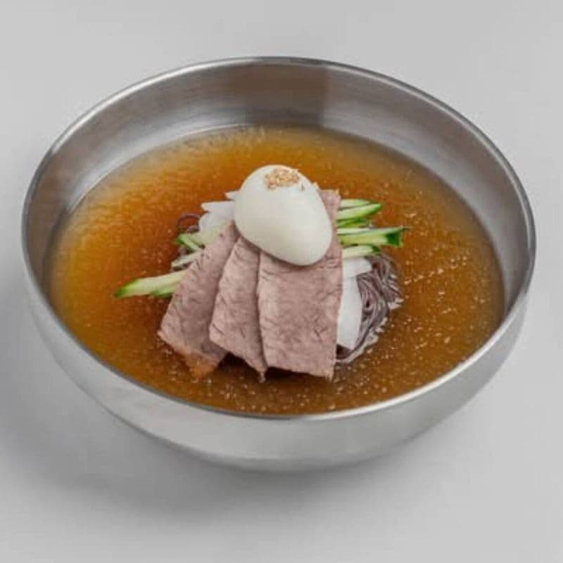 Cold Arrow Root Noodles / 칡 물냉면