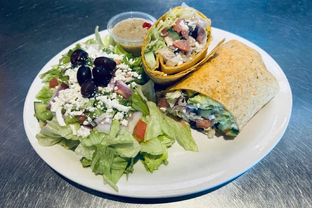 Greek Chicken Wrap (6 oz)