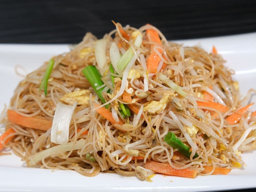 Cantonese Style Rice Vermicelli (广东菜炒米) (素)
