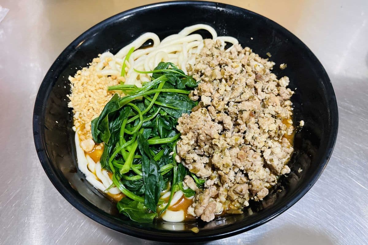 N10. Dan Dan Noodles (擔擔麵)
