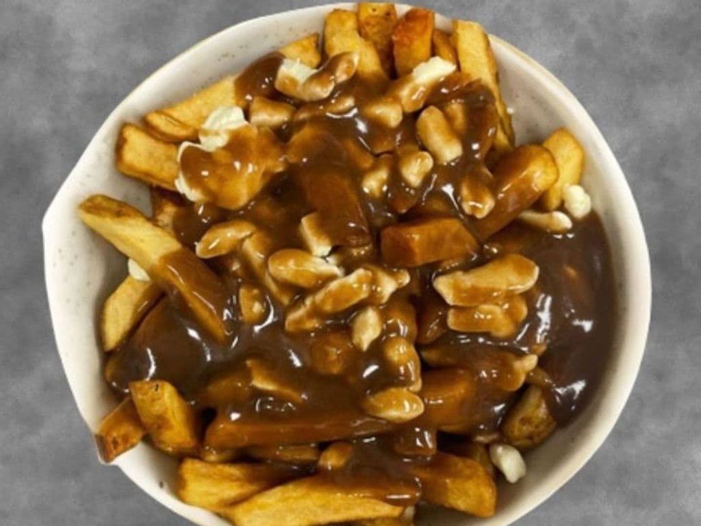 POUTINE - SHARE