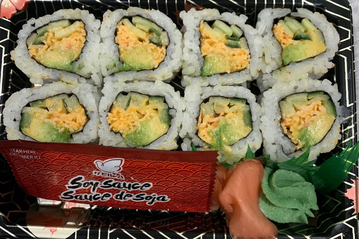 Spicy California Roll (8 pcs)