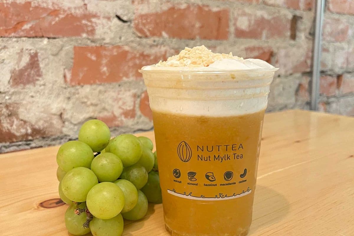 Green Grape Tea with Nut Cream (Cold Only)