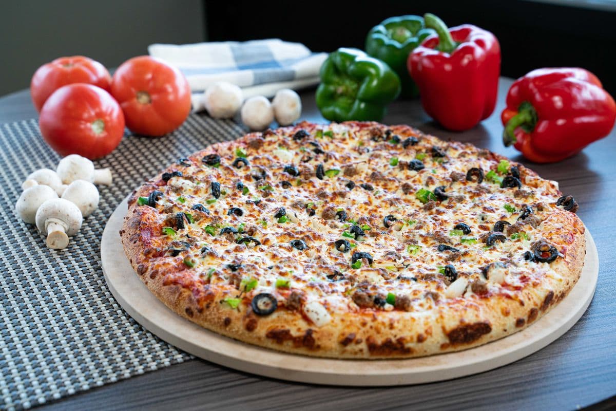 Medium Greek Pizza