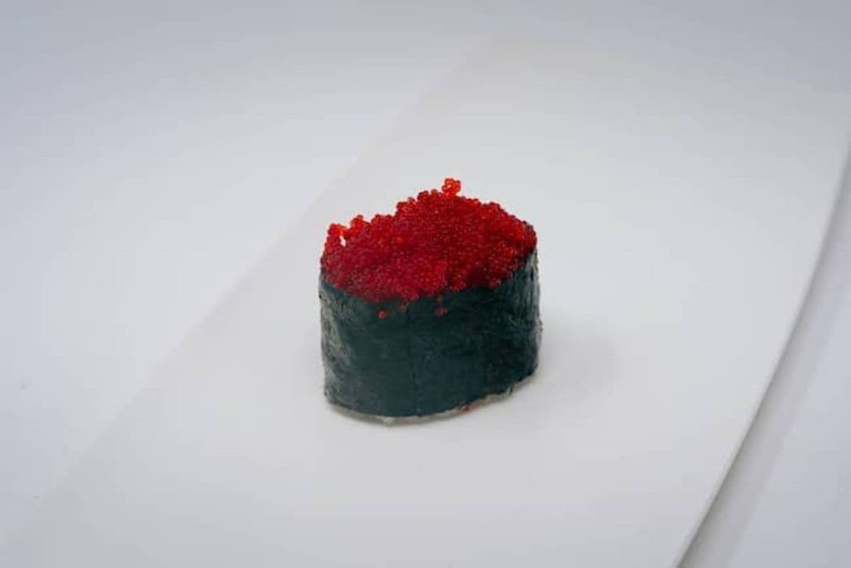 Tobiko Nigiri