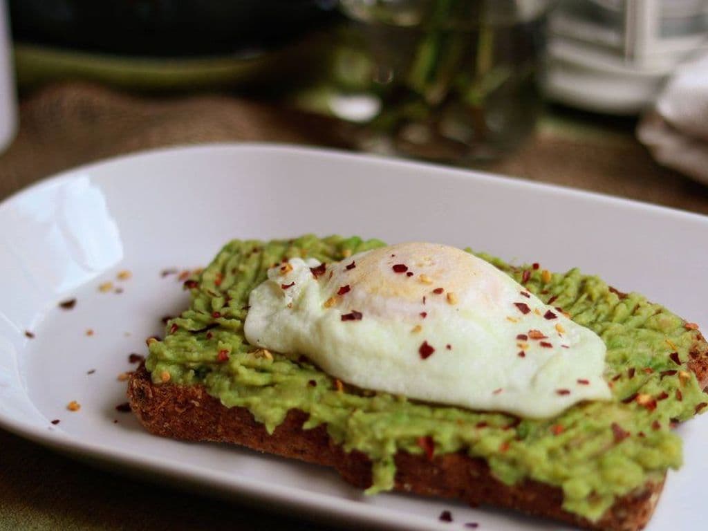 Avo-toast & oeuf / Avo-toast & Egg