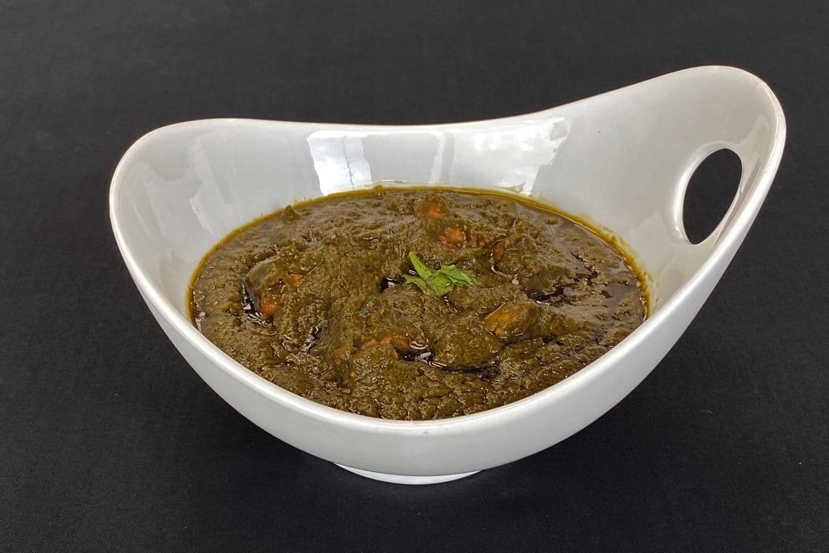 Saag Chicken