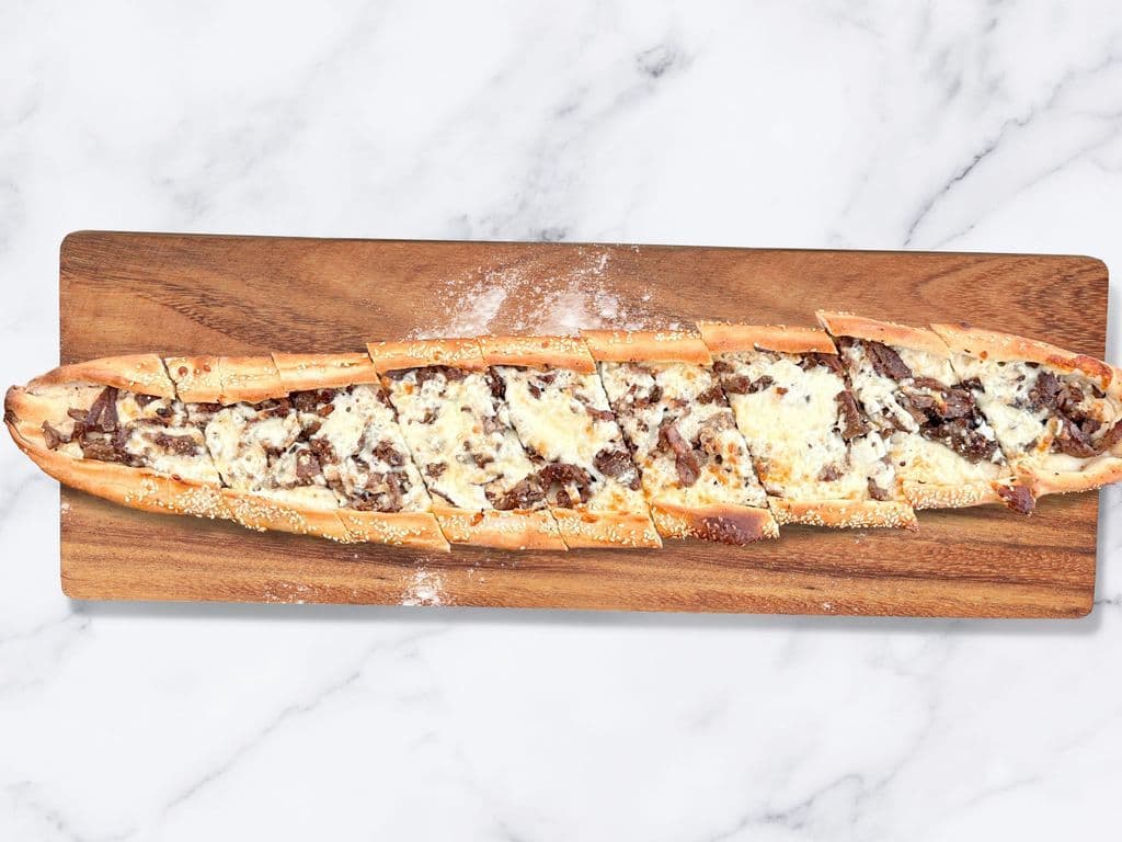 Beef Doner Pide
