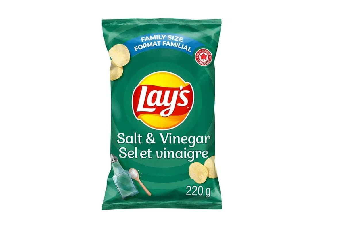 Large Lays Salt and Vinegar (235g)