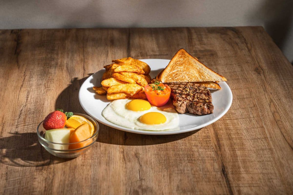 Steak & Eggs Breakfast