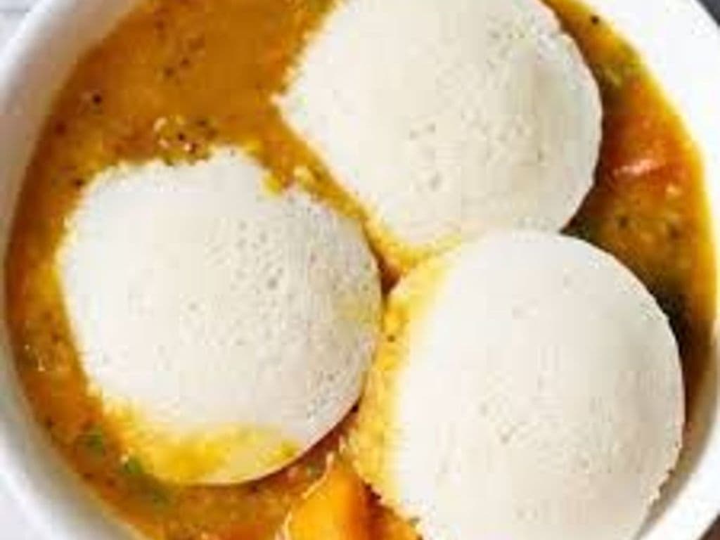 Sambar Idli (4 PC)