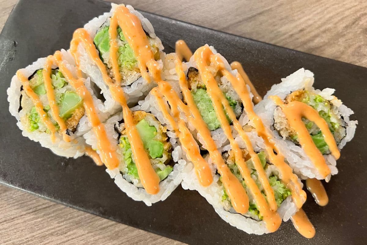 23.Spicy Broccoli Roll(6pcs)