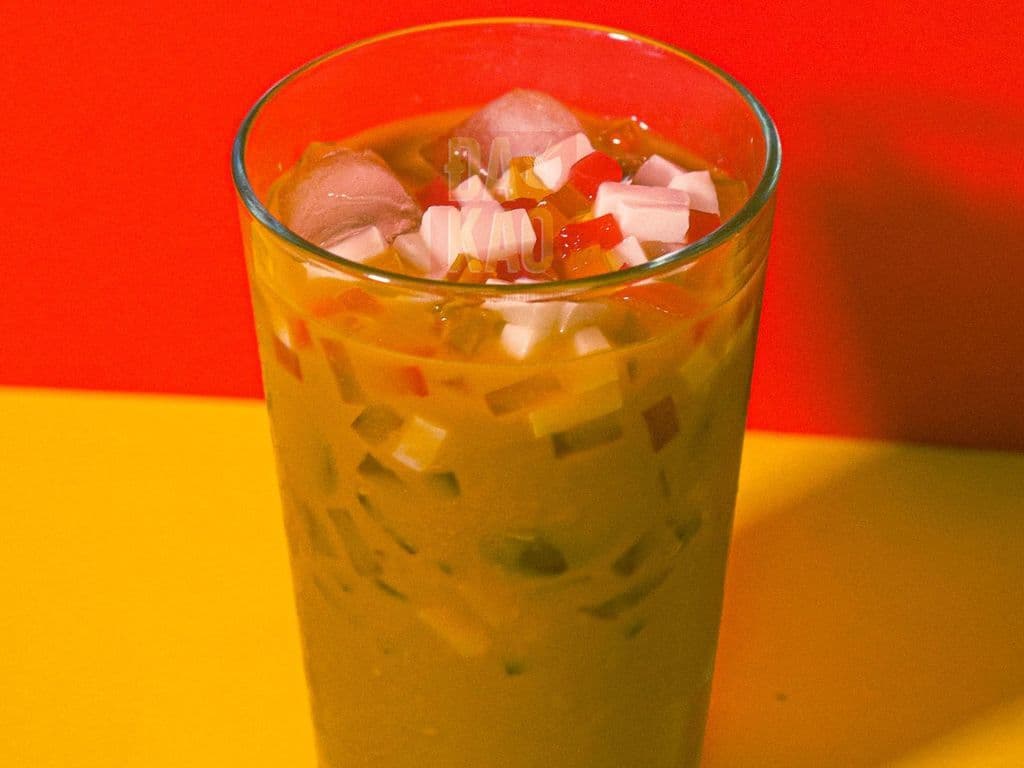 D10. Milk Tea With Rainbow Jelly