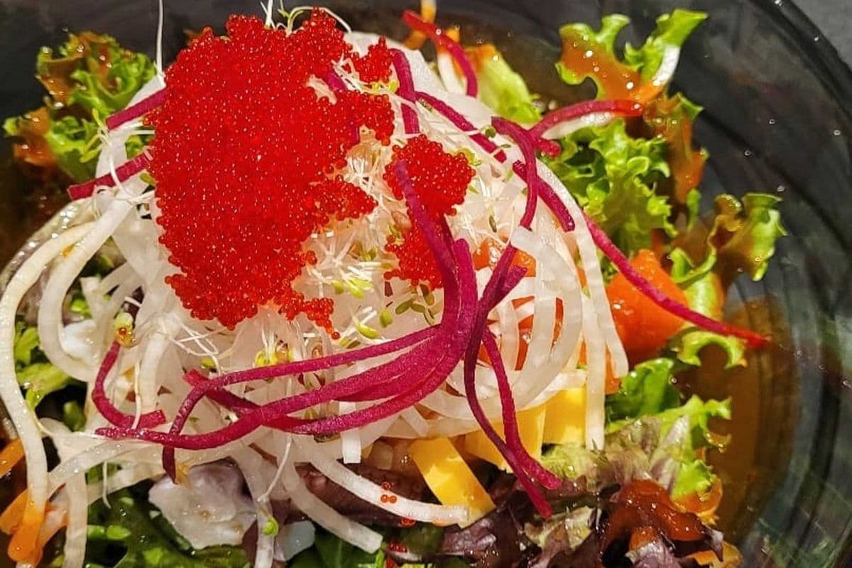 Spicy Chirashi Don (Korean Style)