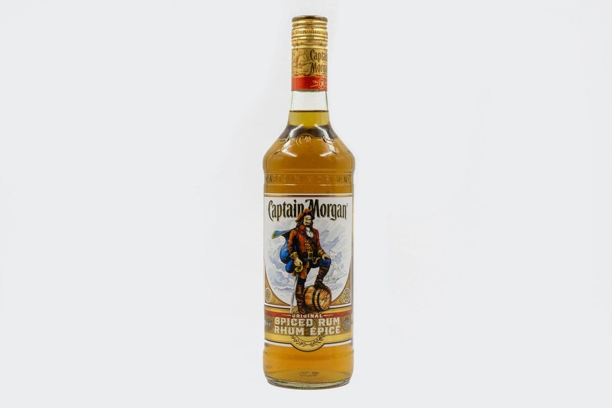 Captain Morgan Spiced Rum (1 x 750ML)