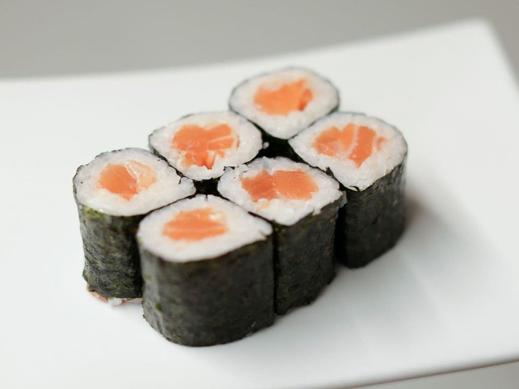 Salmon Maki