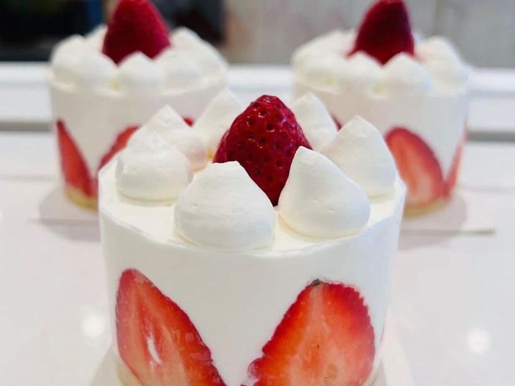 Japanese Strawberry Shortcake