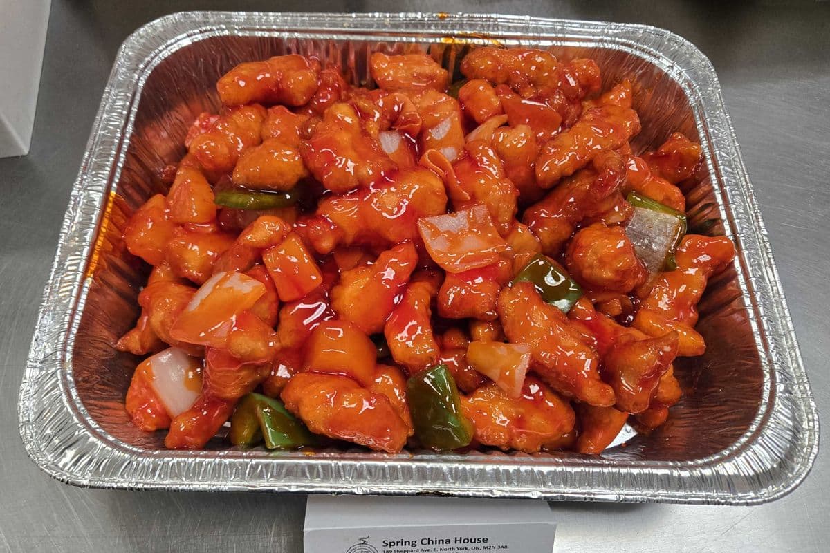 032. Sweet & Sour Chicken (party tray)