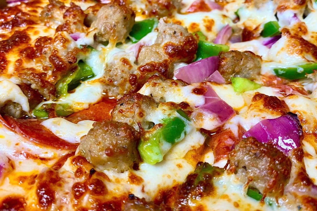 16" X-Large Supreme Pizza