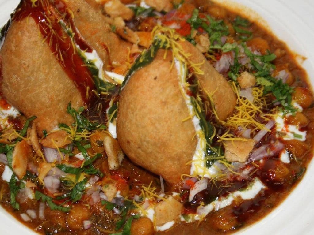 Samosa Choley Chaat