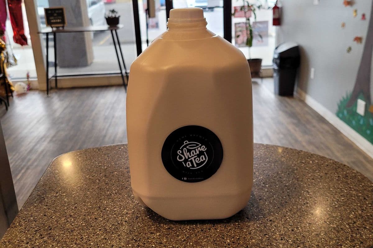 One Gallon Classic Milk Tea (4 L)