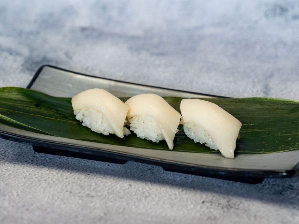 SU2 Butterfish Sushi (3pcs)