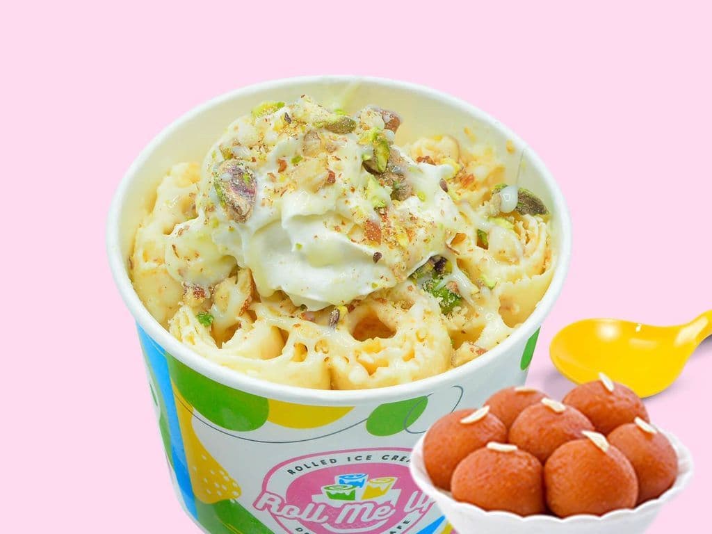 Famous Gulab Jamun 