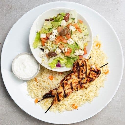 Souvlakis de poulet de grain (2) / Chicken souvlaki skewers (2)