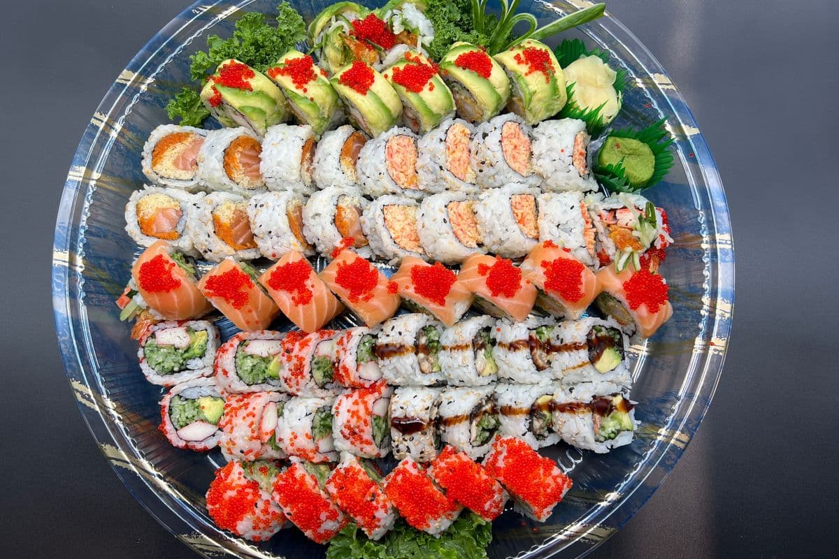 P2. Party Tray B / All Roll (56 Pcs)