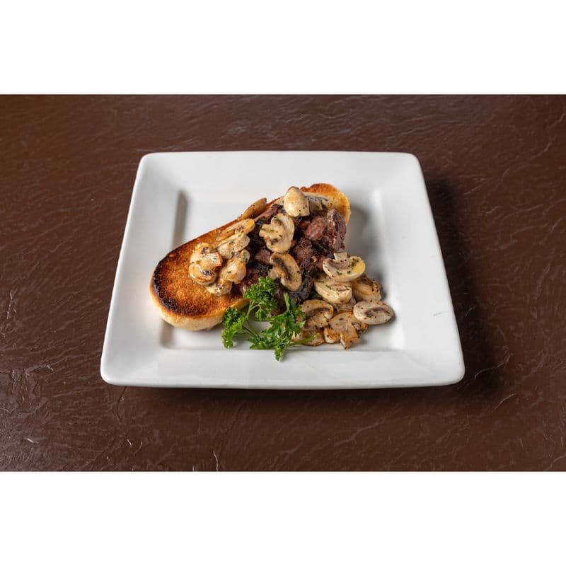 Schooner's Bar-Style Steak (6 oz)