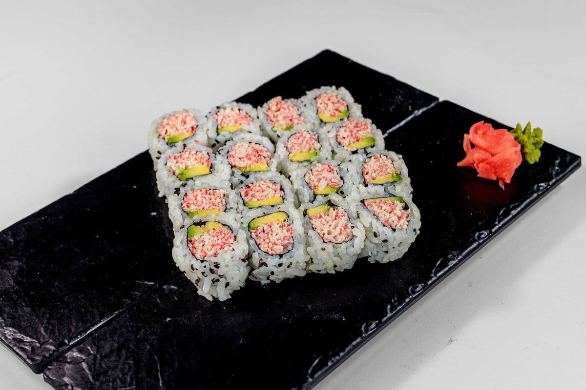 Crab Salad Roll 16pcs