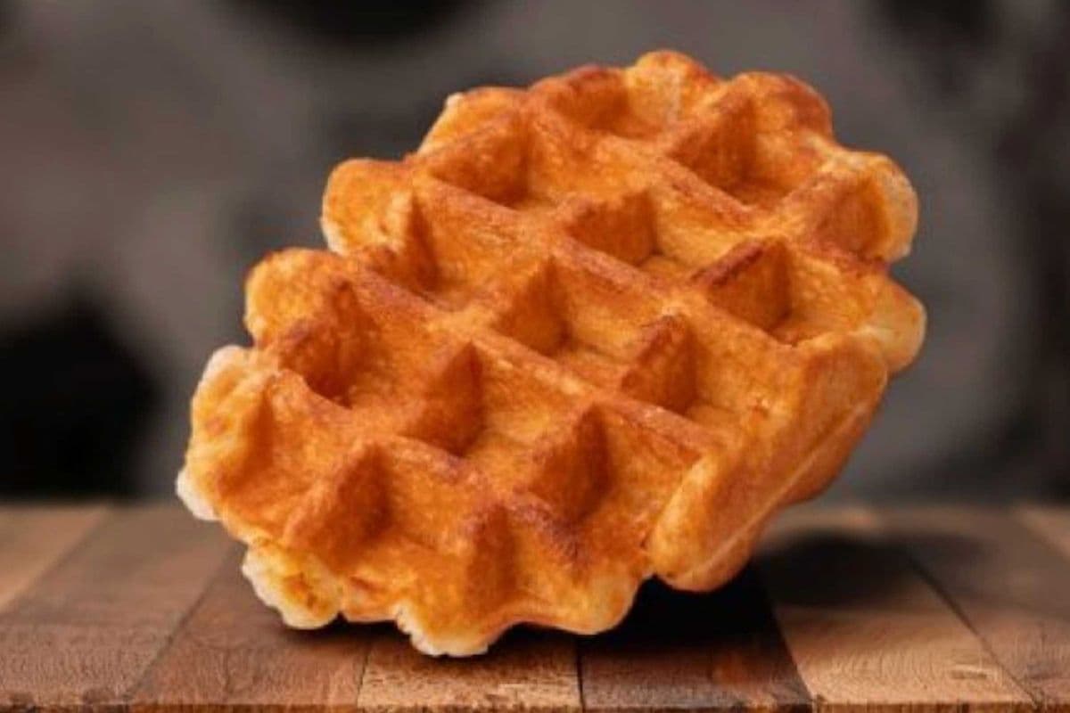 Toasty Belgian Waffle (300 Cal)