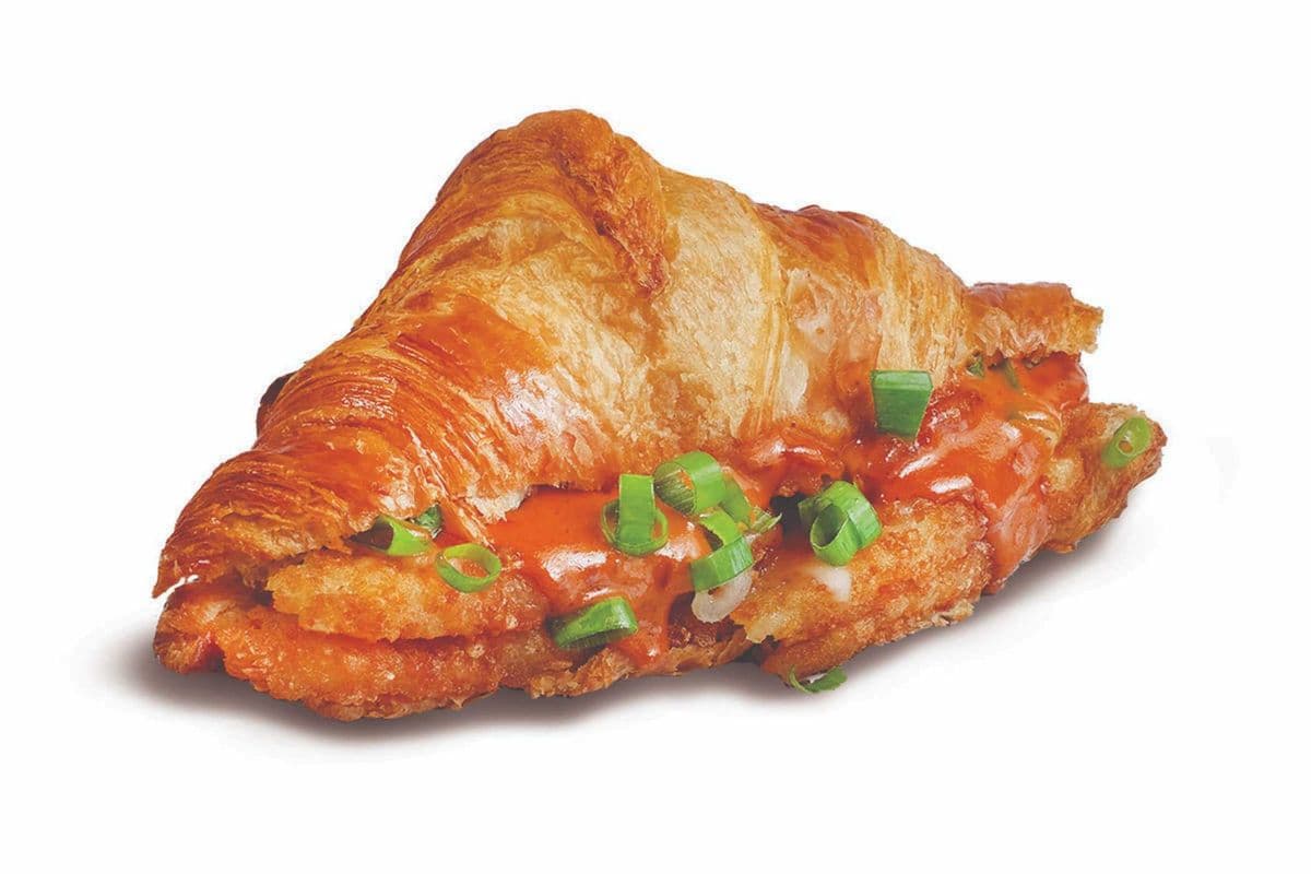 Spicy Potato Croissant (402 Cal)