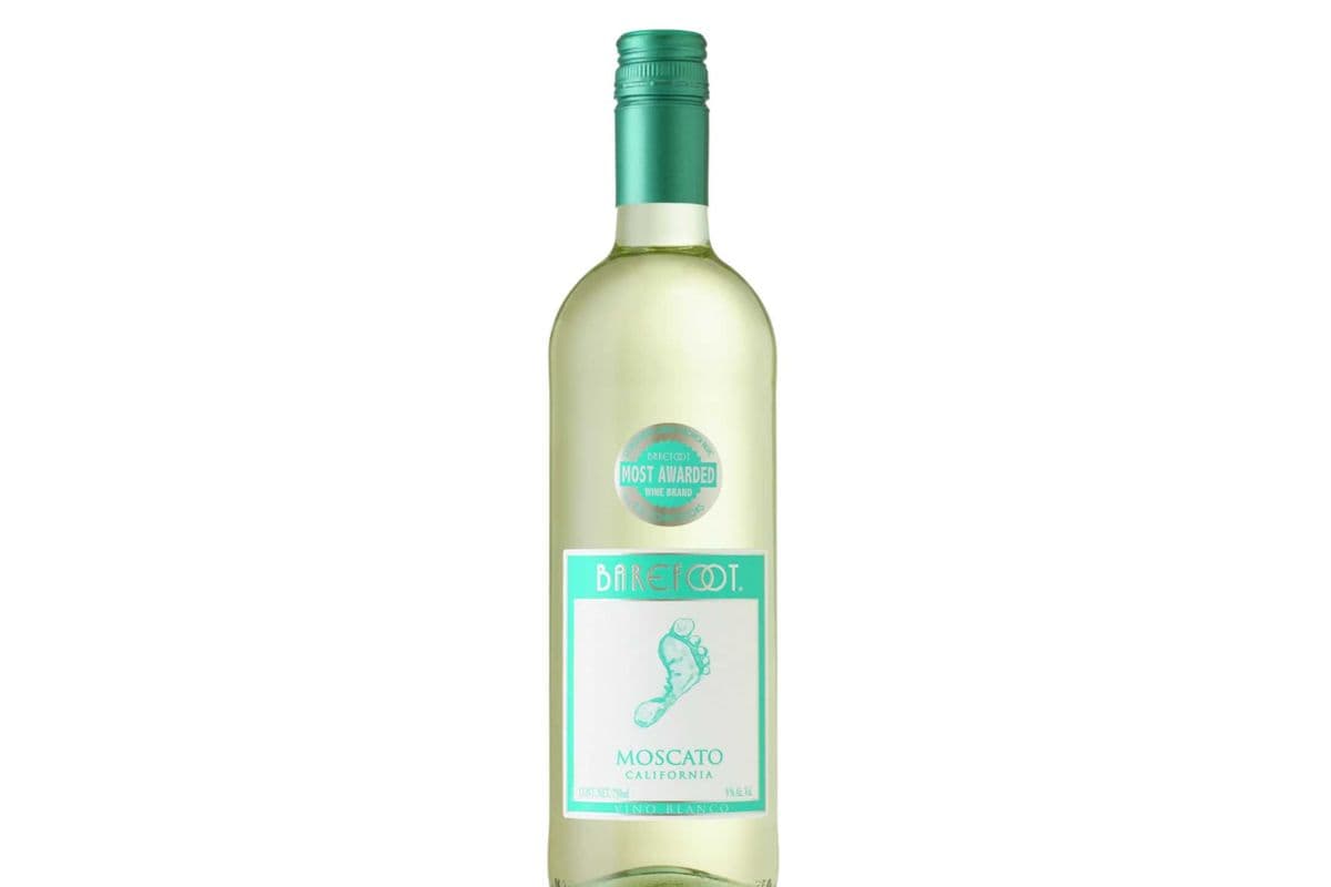 Barefoot Moscato (USA) (1 x 750ML)
