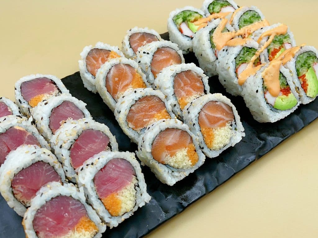 Any 3 Classic Roll (24pcs) * *