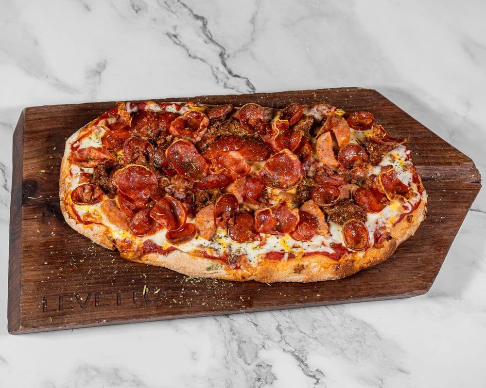 Carnivoro Pizza