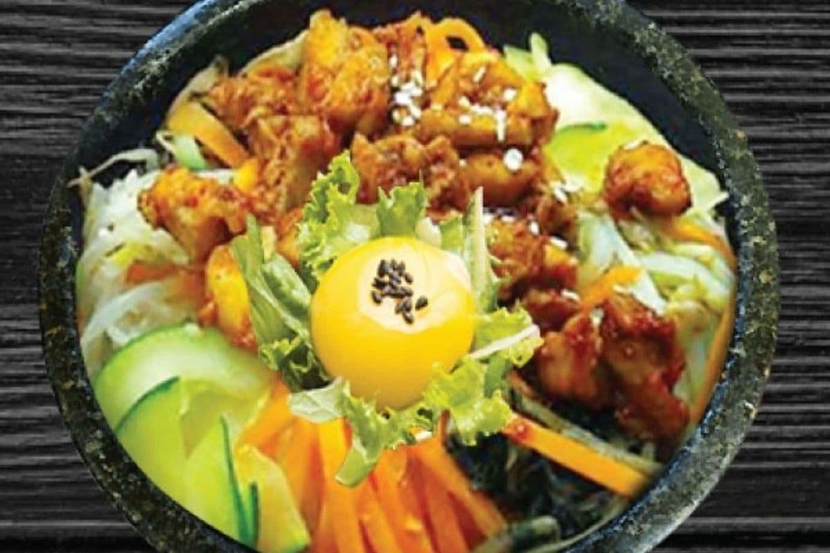 B4. Spicy Chicken Bibimbab