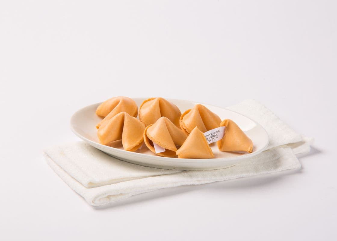 235. Fortune Cookies (6 pcs)
