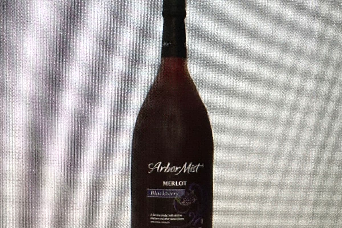 Arbor Mist - Blackberry Merlot (1 x 1.5 L)