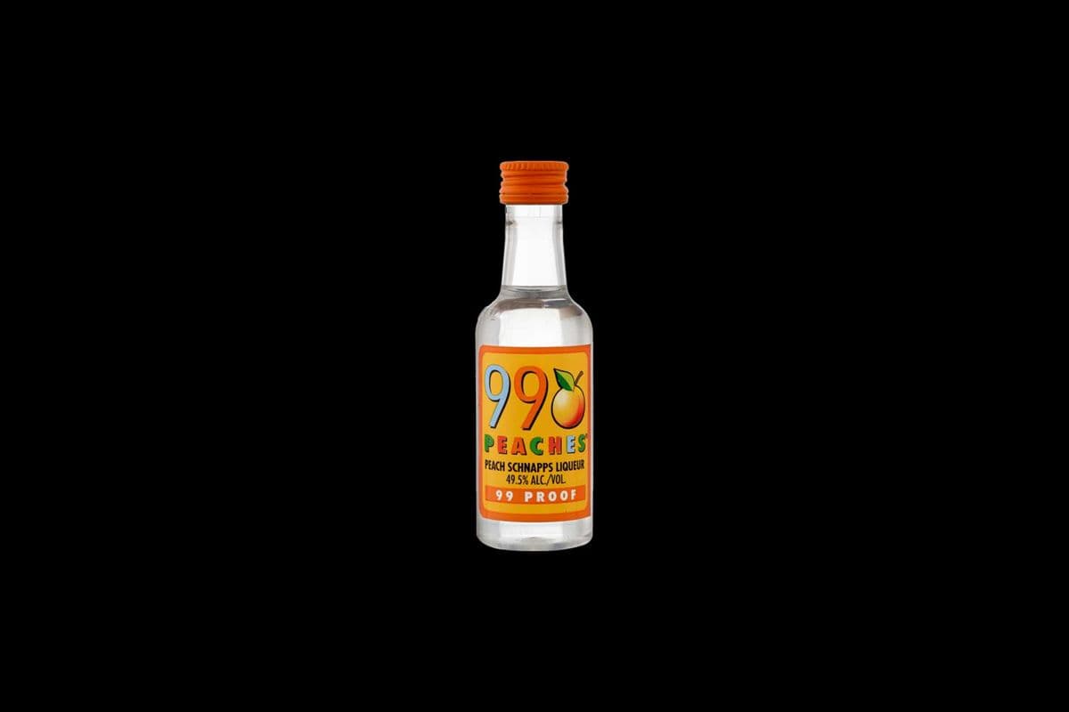 99 PEACHES LIQUEUR (1 x 50ML)