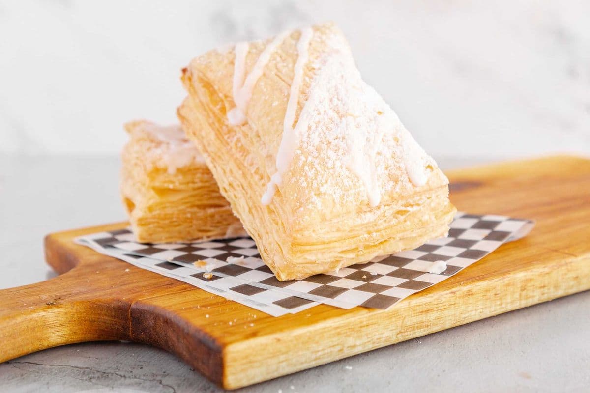 Lemon Custard Pocket (5" x 4")