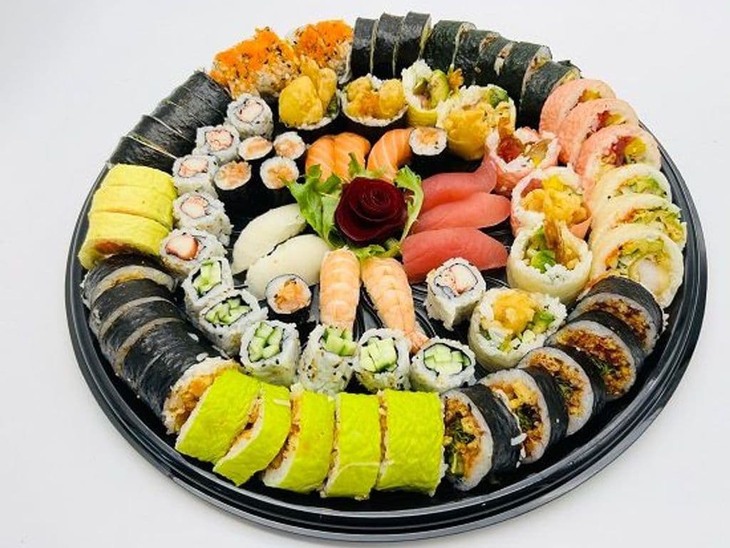 Plateau (60 mcx) / Platter (60 pcs)