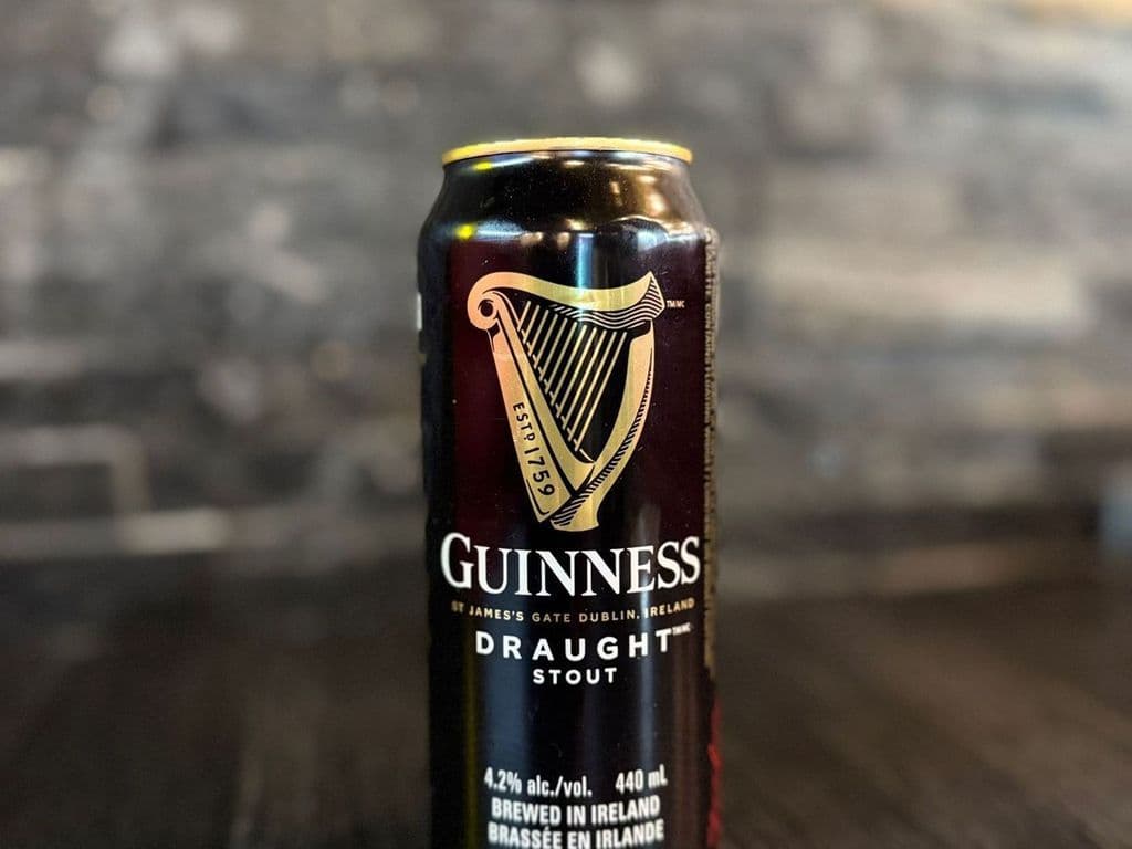 GUINNESS (500ml, 4.2% ABV)