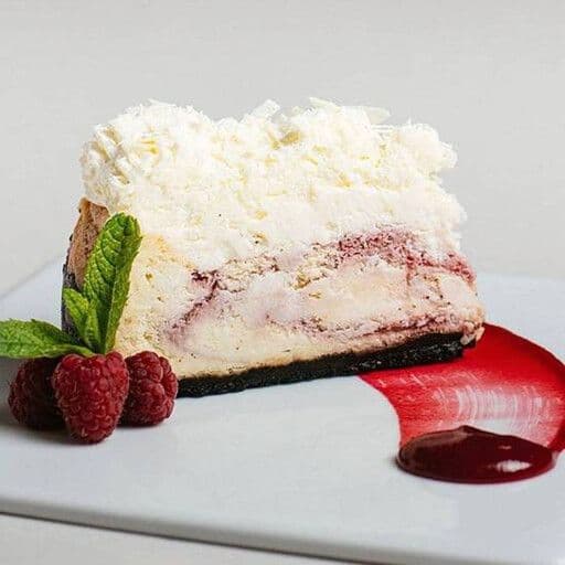 Gluten Free White Chocolate Raspberry Cheesecake / Gluten free white chocolate raspberry cheesecake