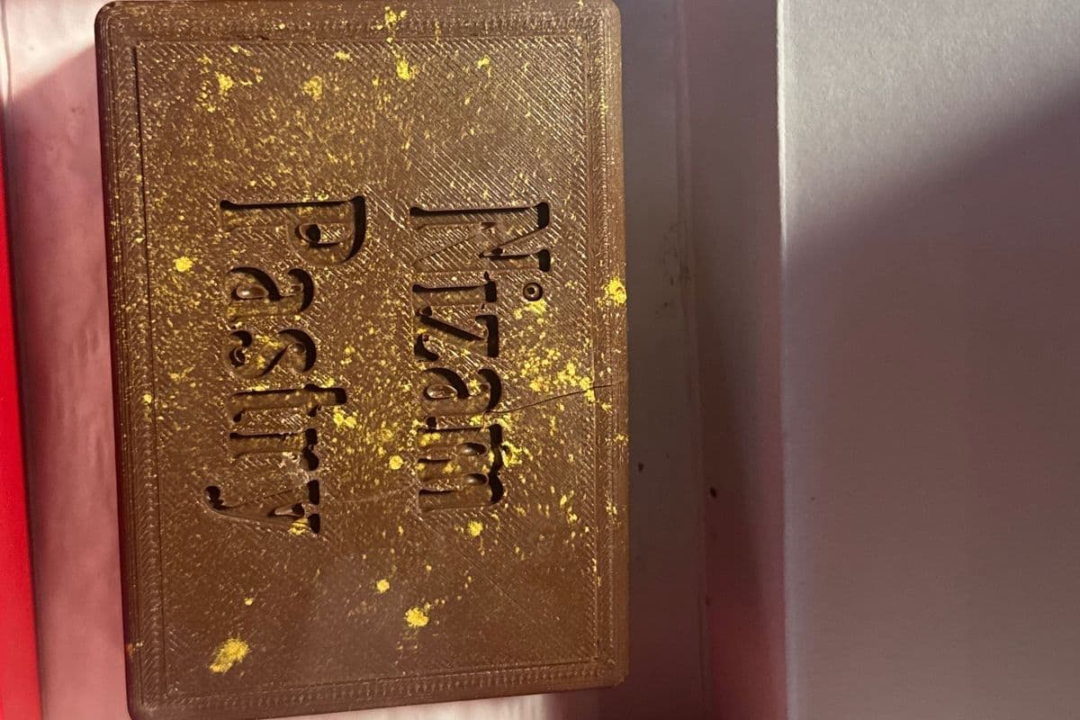 Dubai Chocolate Bar medium