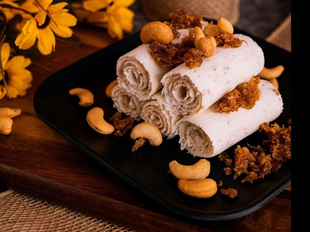 Kaju Gulkand ( Cashews And Rosepetaljam)