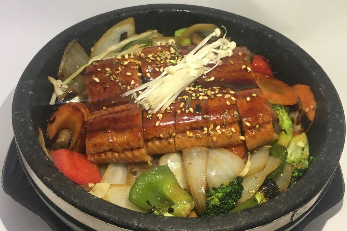 Barbequed Eel Donburi (Unadon)