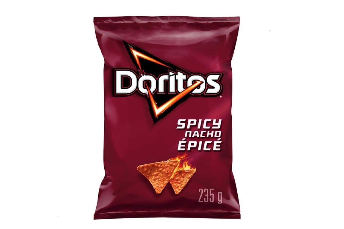 Doritos Spicy Nacho Chips (235 g)