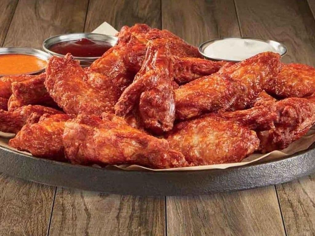 16 ailes de poulet / 16 Chicken Wings