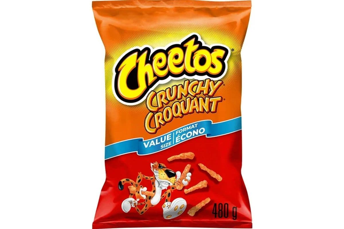 Cheetos Crunchy Cheese flavoured